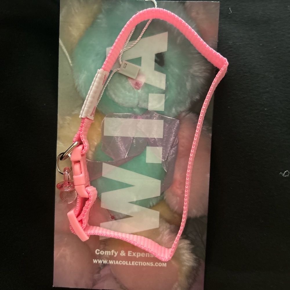 WIA PINK CHOKER
